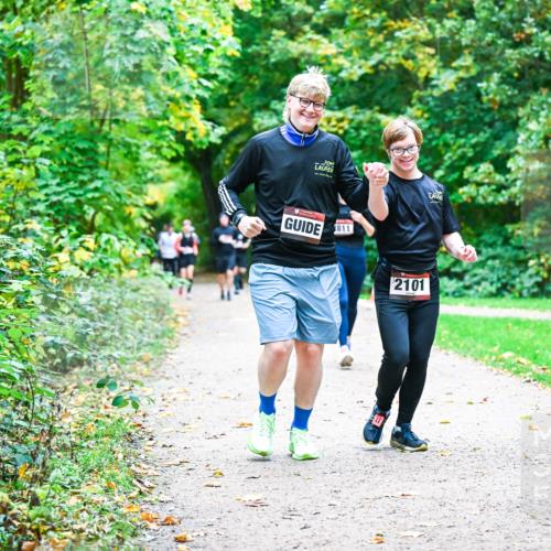 12.10.2025 - Bramfelder Halbmarathon 2025 Dr. Thomas Lammeyer http://msf.ph/oto/9356063 12.10.2025 10:55:44 Laufen 811, 2101 meine-sportfotos.de