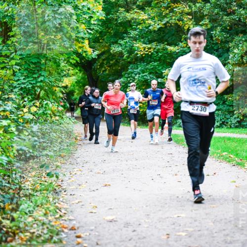 12.10.2025 - Bramfelder Halbmarathon 2025 Dr. Thomas Lammeyer http://msf.ph/oto/9356134 12.10.2025 10:55:57 Laufen 2150, 2510, 2488, 2770, 2730 meine-sportfotos.de