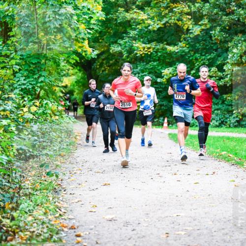 12.10.2025 - Bramfelder Halbmarathon 2025 Dr. Thomas Lammeyer http://msf.ph/oto/9356147 12.10.2025 10:55:59 Laufen 28, 2150, 2510, 2488, 2770 meine-sportfotos.de