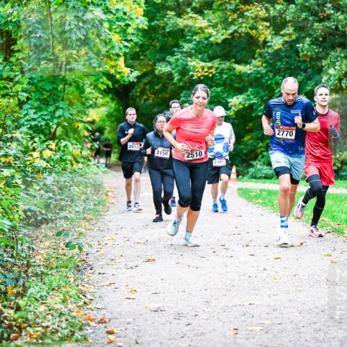 12.10.2025 - Bramfelder Halbmarathon 2025 Dr. Thomas Lammeyer http://msf.ph/oto/9356150 12.10.2025 10:55:59 Laufen 2853, 2150, 2510, 2488, 21092025, 2770 meine-sportfotos.de