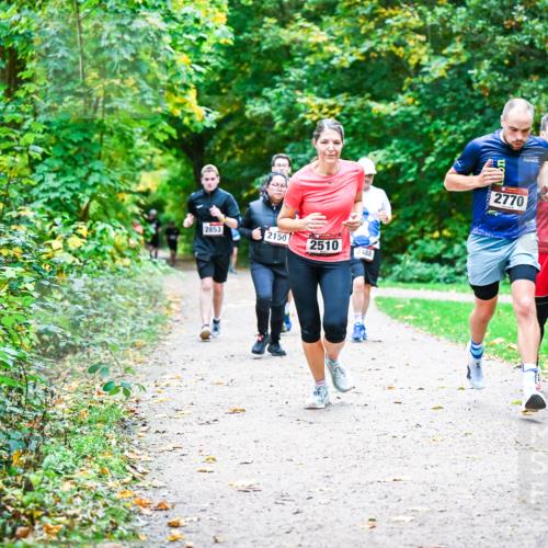 12.10.2025 - Bramfelder Halbmarathon 2025 Dr. Thomas Lammeyer http://msf.ph/oto/9356153 12.10.2025 10:56:00 Laufen 2853, 2150, 2510, 2488, 2770 meine-sportfotos.de