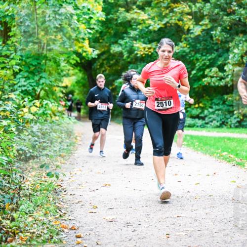 12.10.2025 - Bramfelder Halbmarathon 2025 Dr. Thomas Lammeyer http://msf.ph/oto/9356157 12.10.2025 10:56:00 Laufen 2853, 2150, 2510, 2770, 21, 2025 meine-sportfotos.de