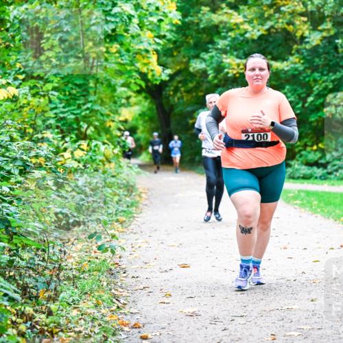 12.10.2025 - Bramfelder Halbmarathon 2025 Dr. Thomas Lammeyer http://msf.ph/oto/9356259 12.10.2025 10:56:27 Laufen 2660, 2100 meine-sportfotos.de