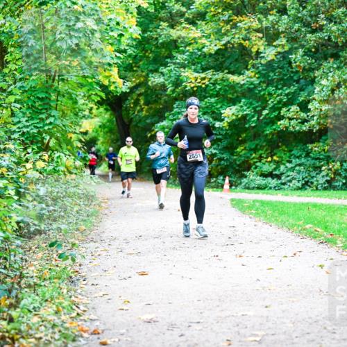 12.10.2025 - Bramfelder Halbmarathon 2025 Dr. Thomas Lammeyer http://msf.ph/oto/9356318 12.10.2025 10:56:47 Laufen 2714, 288, 2551 meine-sportfotos.de