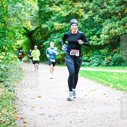 12.10.2025 - Bramfelder Halbmarathon 2025 Dr. Thomas Lammeyer http://msf.ph/oto/9356331 12.10.2025 10:56:49 Laufen 2551, 59 meine-sportfotos.de