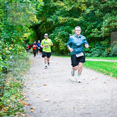 12.10.2025 - Bramfelder Halbmarathon 2025 Dr. Thomas Lammeyer http://msf.ph/oto/9356344 12.10.2025 10:56:52 Laufen 2774, 2889 meine-sportfotos.de