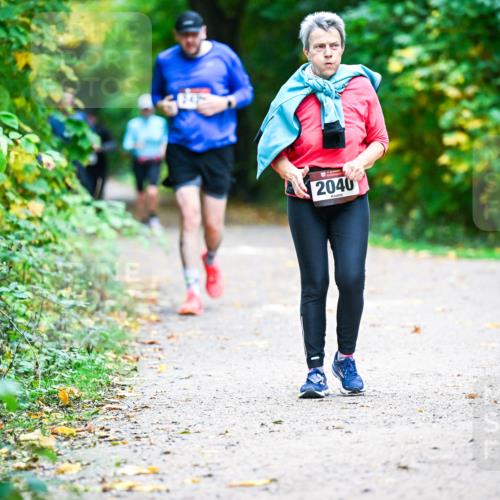 12.10.2025 - Bramfelder Halbmarathon 2025 Dr. Thomas Lammeyer http://msf.ph/oto/9356417 12.10.2025 10:57:09 Laufen 2040 meine-sportfotos.de