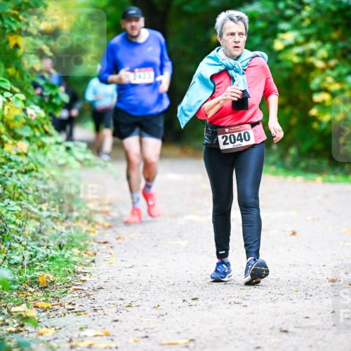 12.10.2025 - Bramfelder Halbmarathon 2025 Dr. Thomas Lammeyer http://msf.ph/oto/9356418 12.10.2025 10:57:09 Laufen 2040 meine-sportfotos.de