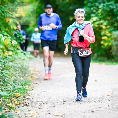 12.10.2025 - Bramfelder Halbmarathon 2025 Dr. Thomas Lammeyer http://msf.ph/oto/9356422 12.10.2025 10:57:09 Laufen 2040 meine-sportfotos.de