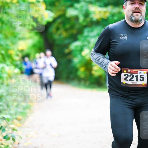 12.10.2025 - Bramfelder Halbmarathon 2025 Dr. Thomas Lammeyer http://msf.ph/oto/9356465 12.10.2025 10:57:24 Laufen 34, 11, 2215 meine-sportfotos.de
