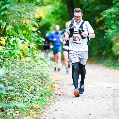 12.10.2025 - Bramfelder Halbmarathon 2025 Dr. Thomas Lammeyer http://msf.ph/oto/9356474 12.10.2025 10:57:27 Laufen 2927 meine-sportfotos.de