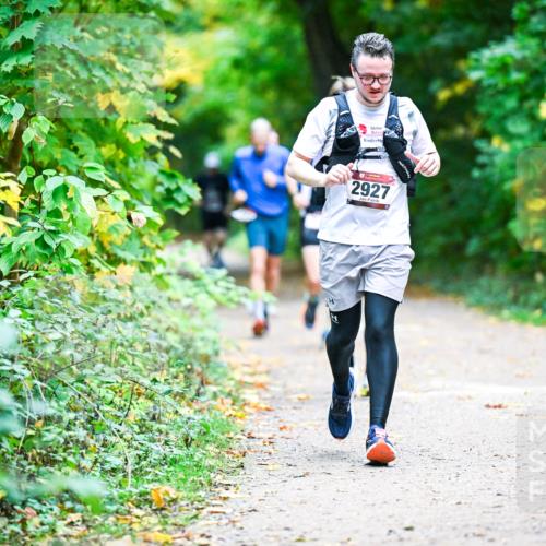 12.10.2025 - Bramfelder Halbmarathon 2025 Dr. Thomas Lammeyer http://msf.ph/oto/9356477 12.10.2025 10:57:27 Laufen 2927 meine-sportfotos.de