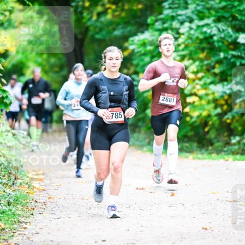 12.10.2025 - Bramfelder Halbmarathon 2025 Dr. Thomas Lammeyer http://msf.ph/oto/9356594 12.10.2025 10:58:11 Laufen 785, 2881 meine-sportfotos.de