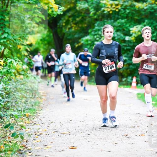12.10.2025 - Bramfelder Halbmarathon 2025 Dr. Thomas Lammeyer http://msf.ph/oto/9356607 12.10.2025 10:58:12 Laufen 2785, 2881 meine-sportfotos.de