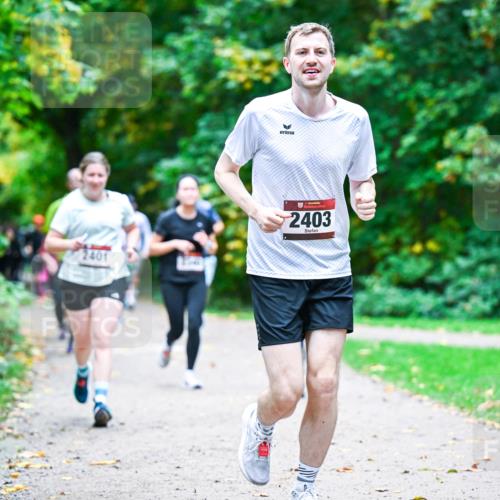 12.10.2025 - Bramfelder Halbmarathon 2025 Dr. Thomas Lammeyer http://msf.ph/oto/9356694 12.10.2025 10:58:30 Laufen 401, 2403 meine-sportfotos.de
