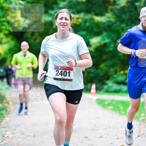 12.10.2025 - Bramfelder Halbmarathon 2025 Dr. Thomas Lammeyer http://msf.ph/oto/9356708 12.10.2025 10:58:33 Laufen 34, 2401, 31 meine-sportfotos.de