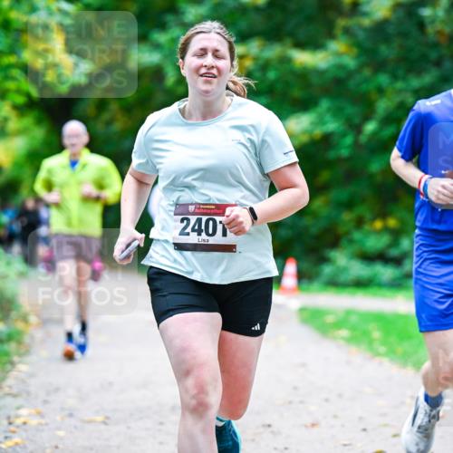 12.10.2025 - Bramfelder Halbmarathon 2025 Dr. Thomas Lammeyer http://msf.ph/oto/9356709 12.10.2025 10:58:33 Laufen 34, 240, 431 meine-sportfotos.de