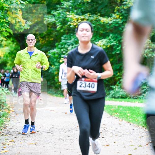 12.10.2025 - Bramfelder Halbmarathon 2025 Dr. Thomas Lammeyer http://msf.ph/oto/9356717 12.10.2025 10:58:34 Laufen 2340 meine-sportfotos.de