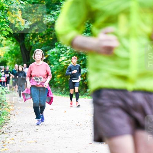 12.10.2025 - Bramfelder Halbmarathon 2025 Dr. Thomas Lammeyer http://msf.ph/oto/9356736 12.10.2025 10:58:38 Laufen 2072, 2530 meine-sportfotos.de
