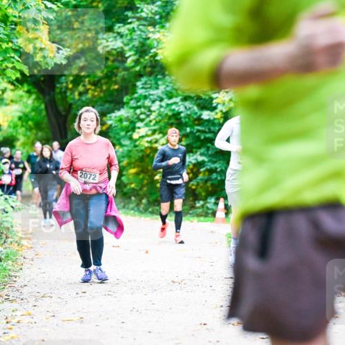 12.10.2025 - Bramfelder Halbmarathon 2025 Dr. Thomas Lammeyer http://msf.ph/oto/9356737 12.10.2025 10:58:38 Laufen 2072 meine-sportfotos.de