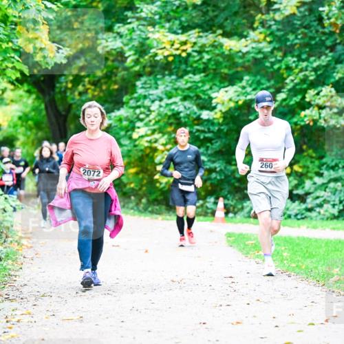 12.10.2025 - Bramfelder Halbmarathon 2025 Dr. Thomas Lammeyer http://msf.ph/oto/9356739 12.10.2025 10:58:38 Laufen 260, 2072 meine-sportfotos.de