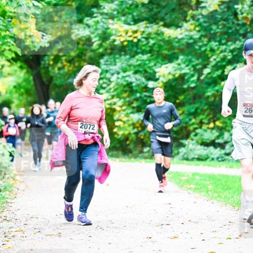 12.10.2025 - Bramfelder Halbmarathon 2025 Dr. Thomas Lammeyer http://msf.ph/oto/9356747 12.10.2025 10:58:40 Laufen 2072, 2606 meine-sportfotos.de