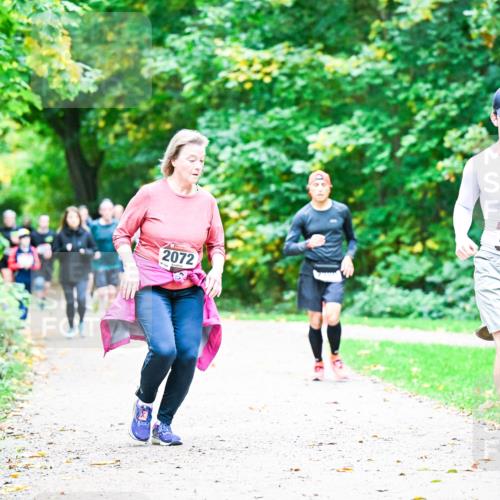 12.10.2025 - Bramfelder Halbmarathon 2025 Dr. Thomas Lammeyer http://msf.ph/oto/9356748 12.10.2025 10:58:40 Laufen 2072, 147, 2606 meine-sportfotos.de