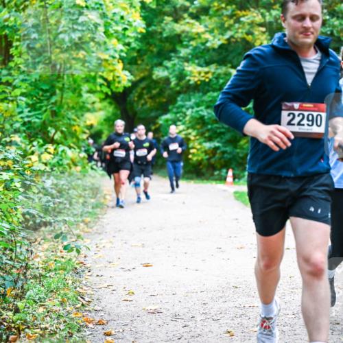 12.10.2025 - Bramfelder Halbmarathon 2025 Dr. Thomas Lammeyer http://msf.ph/oto/9356811 12.10.2025 10:58:52 Laufen 2290, 2234 meine-sportfotos.de