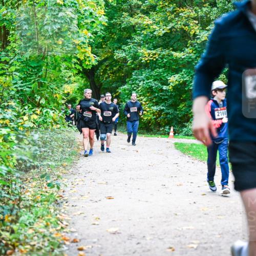 12.10.2025 - Bramfelder Halbmarathon 2025 Dr. Thomas Lammeyer http://msf.ph/oto/9356813 12.10.2025 10:58:52 Laufen 2026, 2220, 2169, 2290 meine-sportfotos.de