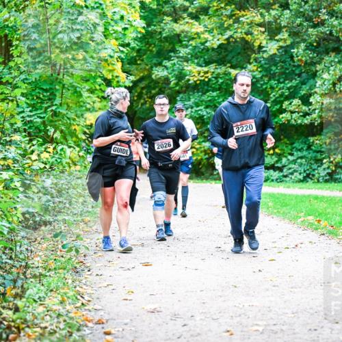 12.10.2025 - Bramfelder Halbmarathon 2025 Dr. Thomas Lammeyer http://msf.ph/oto/9356836 12.10.2025 10:58:58 Laufen 2026, 681, 2220 meine-sportfotos.de