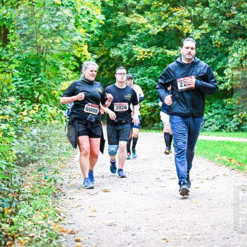 12.10.2025 - Bramfelder Halbmarathon 2025 Dr. Thomas Lammeyer http://msf.ph/oto/9356840 12.10.2025 10:58:59 Laufen 22, 2026 meine-sportfotos.de