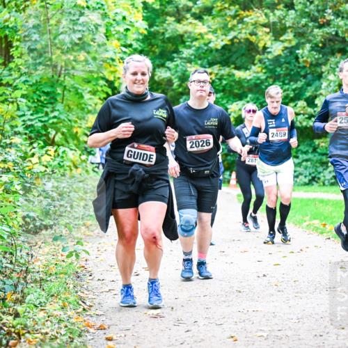 12.10.2025 - Bramfelder Halbmarathon 2025 Dr. Thomas Lammeyer http://msf.ph/oto/9356853 12.10.2025 10:59:00 Laufen 2026, 28, 2489, 2552 meine-sportfotos.de