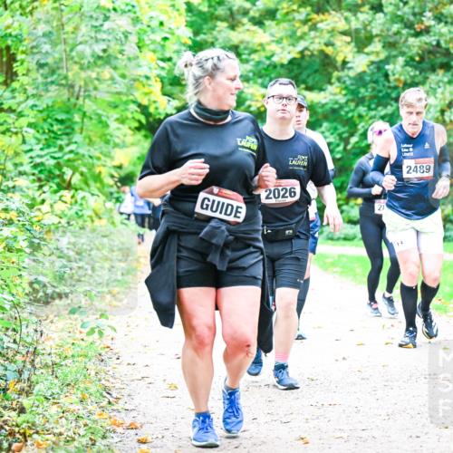 12.10.2025 - Bramfelder Halbmarathon 2025 Dr. Thomas Lammeyer http://msf.ph/oto/9356857 12.10.2025 10:59:01 Laufen 2026, 29, 2489, 2552 meine-sportfotos.de
