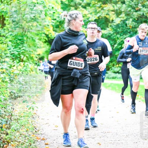 12.10.2025 - Bramfelder Halbmarathon 2025 Dr. Thomas Lammeyer http://msf.ph/oto/9356858 12.10.2025 10:59:01 Laufen 2026, 2, 2489 meine-sportfotos.de