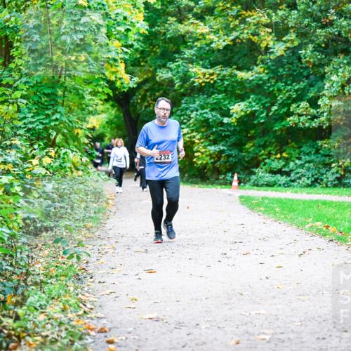 12.10.2025 - Bramfelder Halbmarathon 2025 Dr. Thomas Lammeyer http://msf.ph/oto/9356906 12.10.2025 10:59:10 Laufen  meine-sportfotos.de