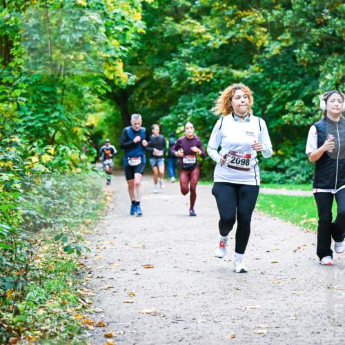 12.10.2025 - Bramfelder Halbmarathon 2025 Dr. Thomas Lammeyer http://msf.ph/oto/9356960 12.10.2025 10:59:21 Laufen 2181, 2509, 2098 meine-sportfotos.de
