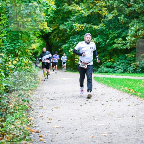 12.10.2025 - Bramfelder Halbmarathon 2025 Dr. Thomas Lammeyer http://msf.ph/oto/9357243 12.10.2025 11:00:12 Laufen 2360 meine-sportfotos.de