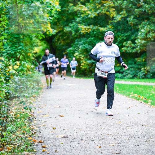 12.10.2025 - Bramfelder Halbmarathon 2025 Dr. Thomas Lammeyer http://msf.ph/oto/9357247 12.10.2025 11:00:12 Laufen 2360 meine-sportfotos.de