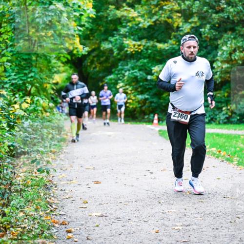 12.10.2025 - Bramfelder Halbmarathon 2025 Dr. Thomas Lammeyer http://msf.ph/oto/9357251 12.10.2025 11:00:13 Laufen 2360 meine-sportfotos.de