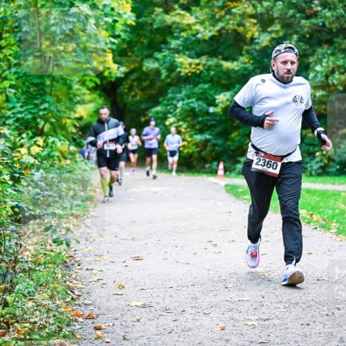 12.10.2025 - Bramfelder Halbmarathon 2025 Dr. Thomas Lammeyer http://msf.ph/oto/9357252 12.10.2025 11:00:13 Laufen 2360 meine-sportfotos.de