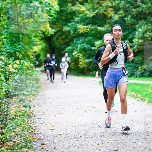 12.10.2025 - Bramfelder Halbmarathon 2025 Dr. Thomas Lammeyer http://msf.ph/oto/9357321 12.10.2025 11:00:26 Laufen 27 meine-sportfotos.de