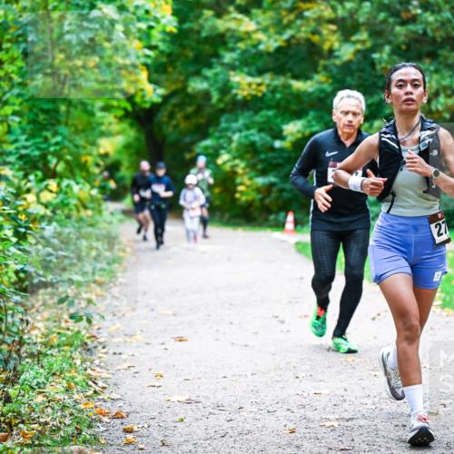 12.10.2025 - Bramfelder Halbmarathon 2025 Dr. Thomas Lammeyer http://msf.ph/oto/9357324 12.10.2025 11:00:26 Laufen  meine-sportfotos.de