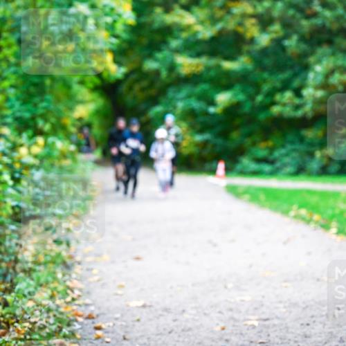 12.10.2025 - Bramfelder Halbmarathon 2025 Dr. Thomas Lammeyer http://msf.ph/oto/9357335 12.10.2025 11:00:28 Laufen  meine-sportfotos.de