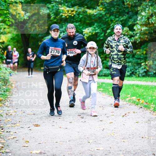 12.10.2025 - Bramfelder Halbmarathon 2025 Dr. Thomas Lammeyer http://msf.ph/oto/9357353 12.10.2025 11:00:32 Laufen 2170, 2983, 216, 2093 meine-sportfotos.de