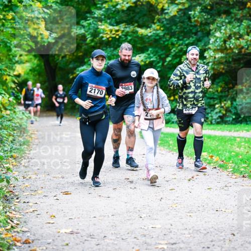 12.10.2025 - Bramfelder Halbmarathon 2025 Dr. Thomas Lammeyer http://msf.ph/oto/9357355 12.10.2025 11:00:32 Laufen 2170, 2983, 2093 meine-sportfotos.de