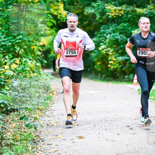 12.10.2025 - Bramfelder Halbmarathon 2025 Dr. Thomas Lammeyer http://msf.ph/oto/9357390 12.10.2025 11:00:41 Laufen 2755, 2955 meine-sportfotos.de