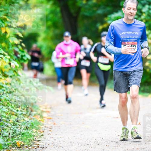 12.10.2025 - Bramfelder Halbmarathon 2025 Dr. Thomas Lammeyer http://msf.ph/oto/9357448 12.10.2025 11:01:00 Laufen  meine-sportfotos.de