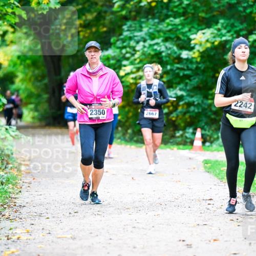 12.10.2025 - Bramfelder Halbmarathon 2025 Dr. Thomas Lammeyer http://msf.ph/oto/9357469 12.10.2025 11:01:06 Laufen 2242, 2350, 2667, 23 meine-sportfotos.de