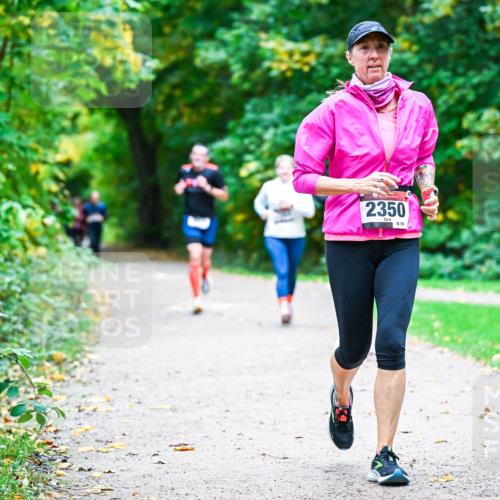 12.10.2025 - Bramfelder Halbmarathon 2025 Dr. Thomas Lammeyer http://msf.ph/oto/9357478 12.10.2025 11:01:09 Laufen 2350, 95 meine-sportfotos.de