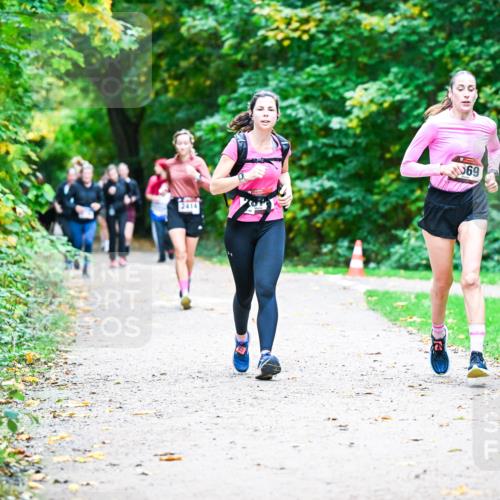12.10.2025 - Bramfelder Halbmarathon 2025 Dr. Thomas Lammeyer http://msf.ph/oto/9357564 12.10.2025 11:01:24 Laufen 2414, 69 meine-sportfotos.de